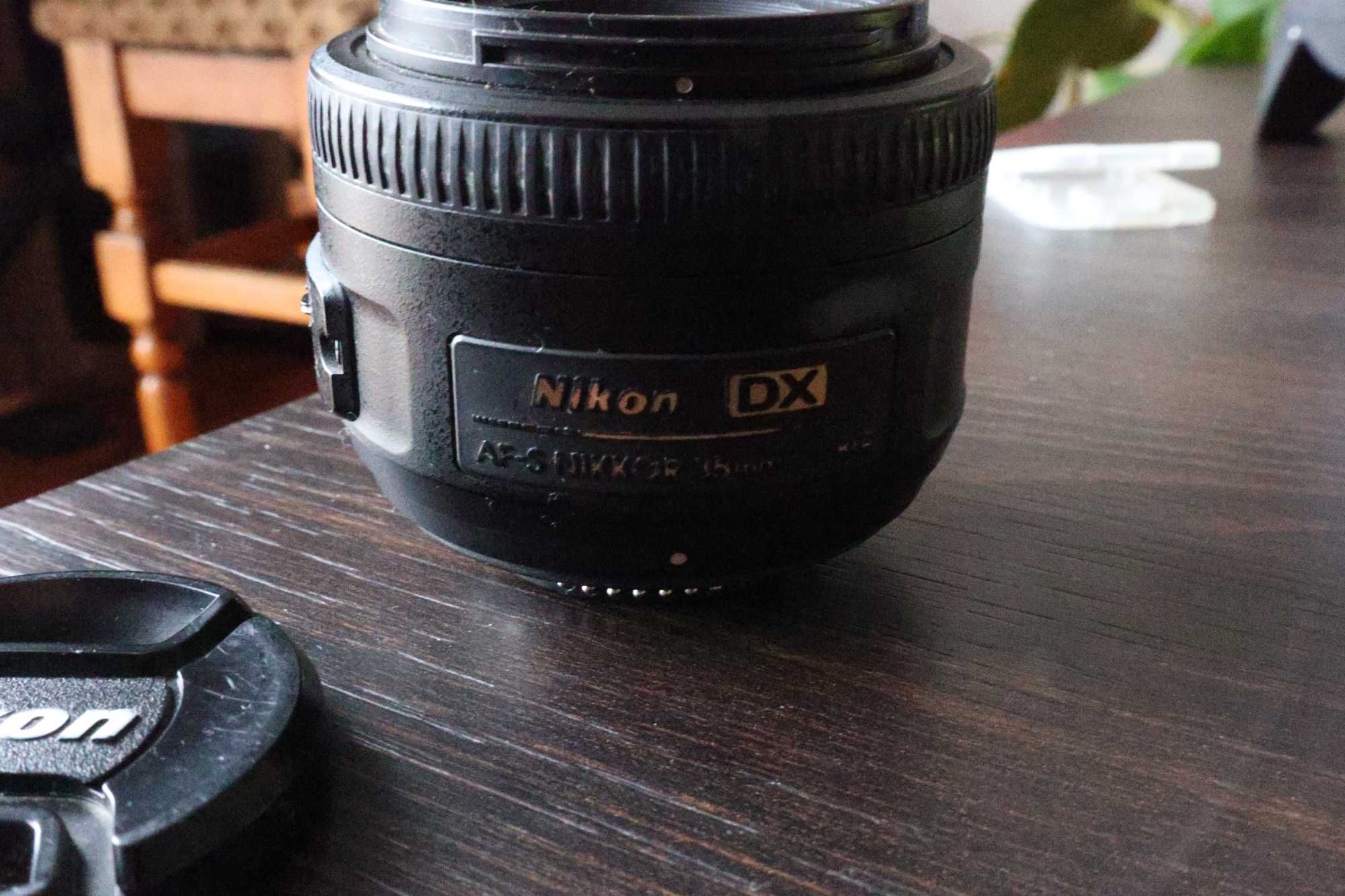 Nikon 35mm f/1.8 G DX AF-S Nikkor