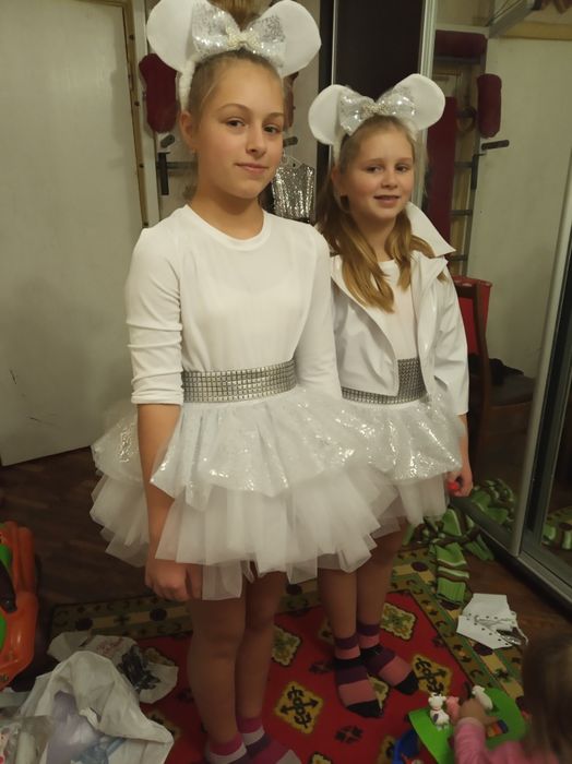 Костюм концертний 2 шт дівчаток 10- 14років чудовий яскравий костюм