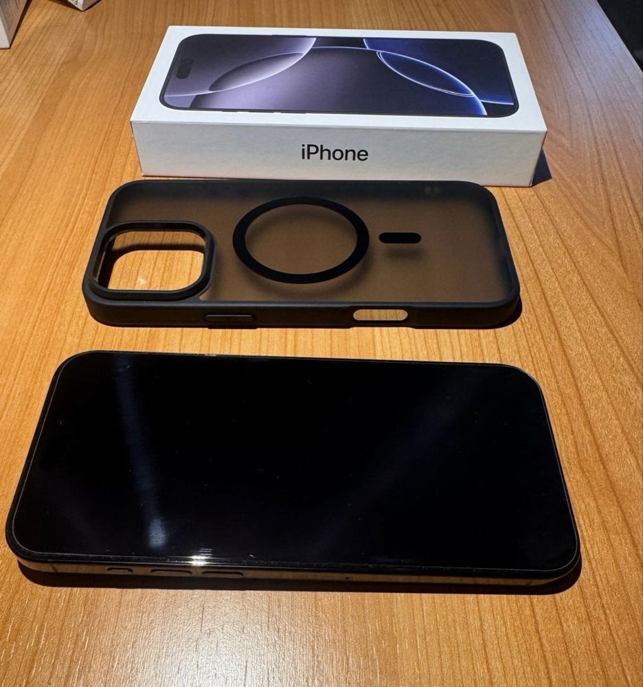 iPhone 16 Pro Max 256/512/1Tera