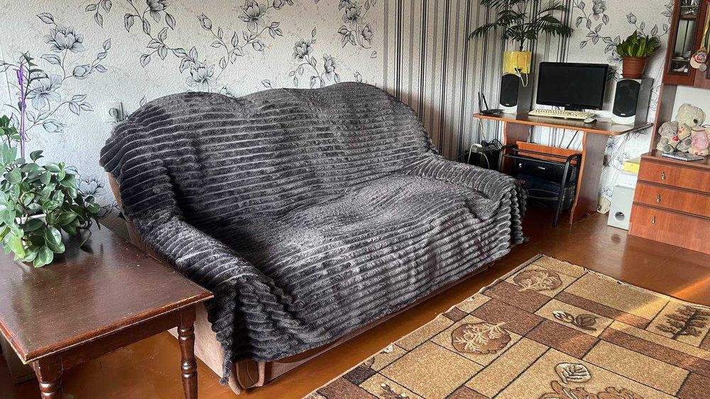 Продаж 2-кімнатної квартиру. Шухевича,2