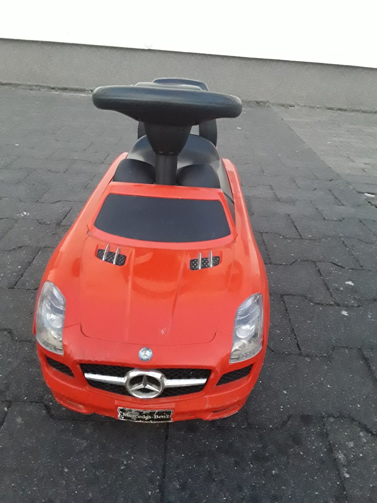 Pojazd jeździk Mercedes Benz AMG SLS