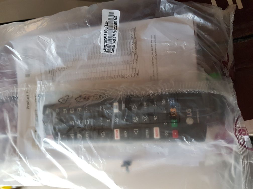 Телевізор LG 43 UM 7400 PLB