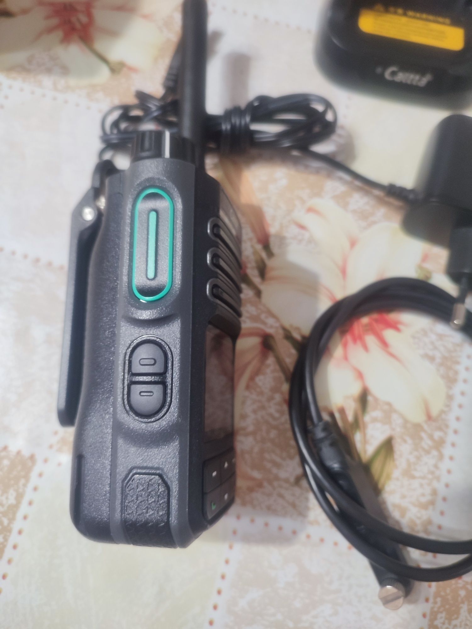 Рація Caltta PH660 UHF в ідеалі