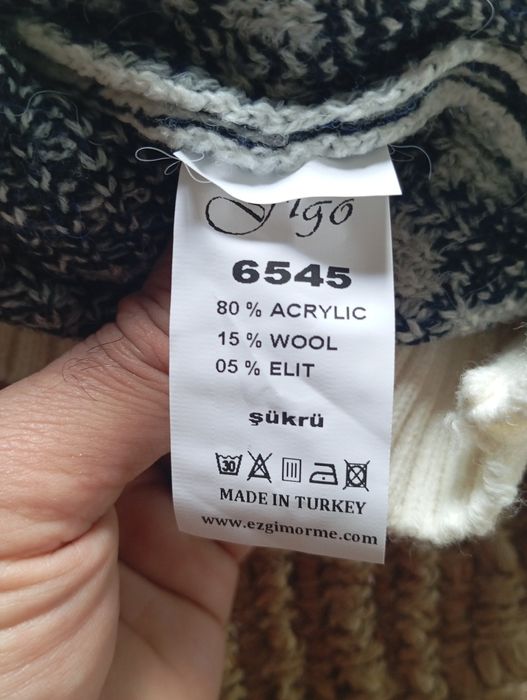 Свитер.(Зимний, новогодний.)