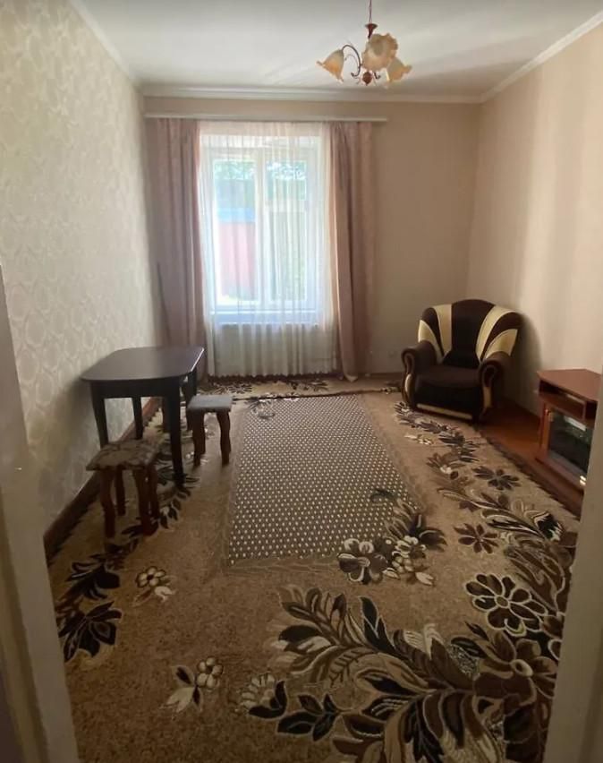 Продаж 3-кімнатної квартири в Хмельницькому