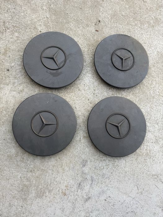 Dekielki Kołpaki na śruby Koła Mercedes