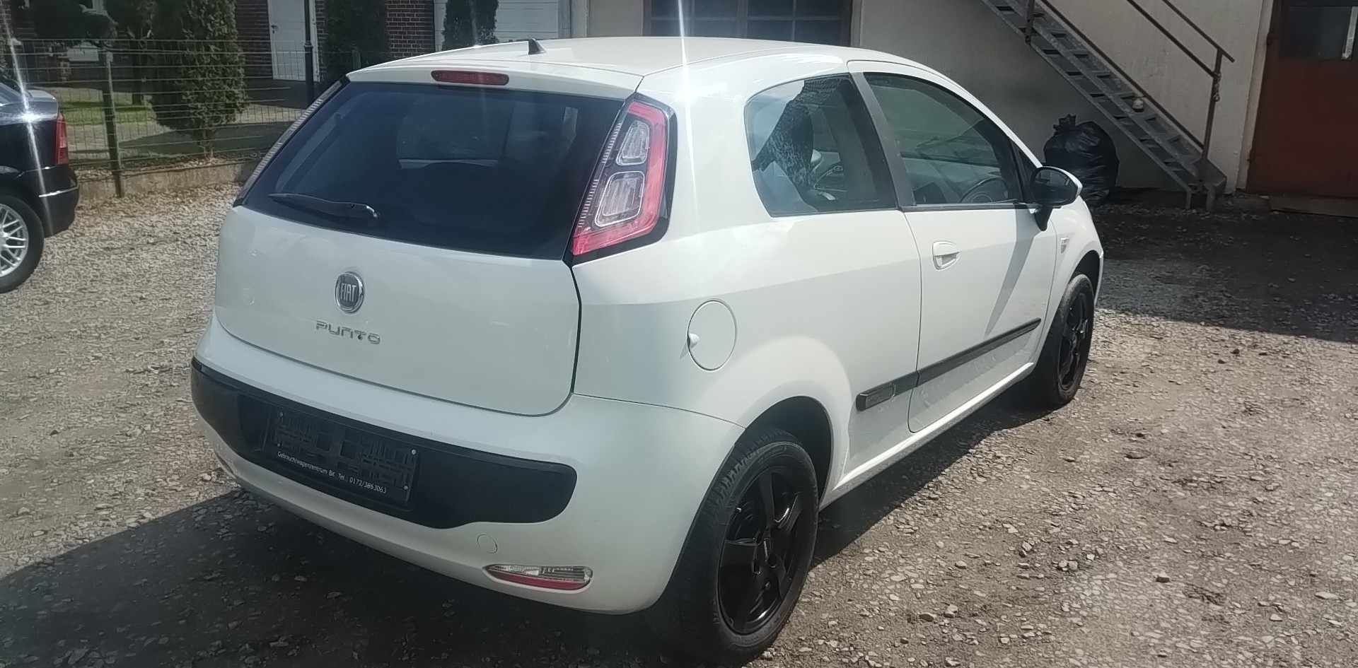 Fiat Punto Evo 1.2 8v  klim, orginalna navi, stan oceniam na BDB