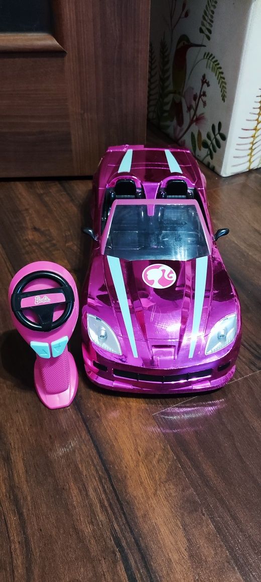 Zdalnie sterowane auto Barbie