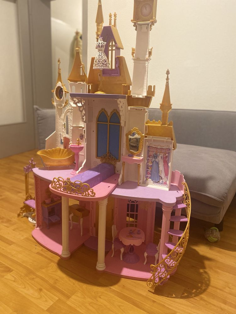 Замок Disney Princess