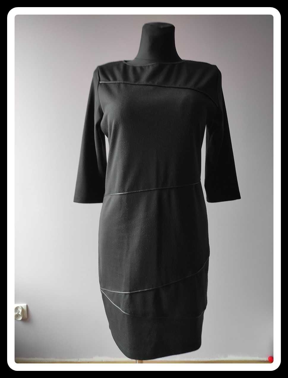 Czarna sukienka biurowa klasyczna 38 M