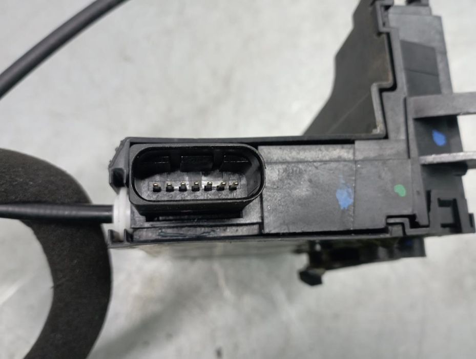 Fechadura / fecho porta frente esquerdo PEUGEOT 308 II