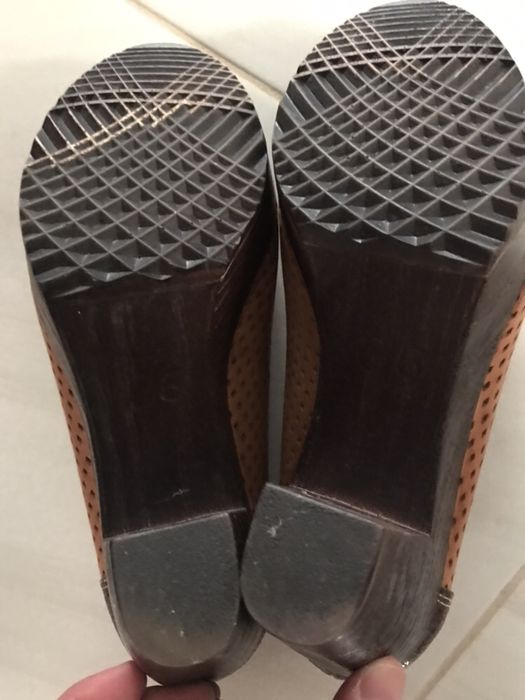 Sapatos N.36 de senhora Novos