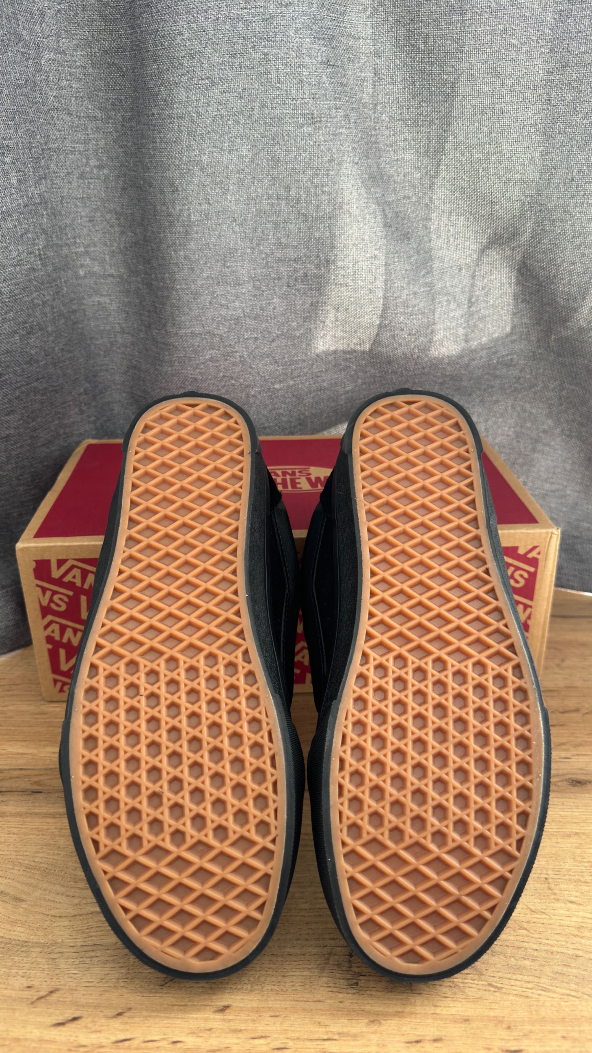 Vans Knu Skool black/black нові