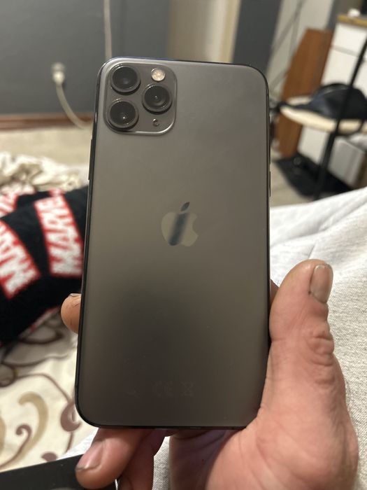 Iphone 11 pro 64gb чудовий стан