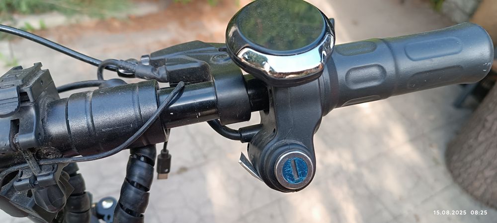 Продам электросамокат TESLA 30000