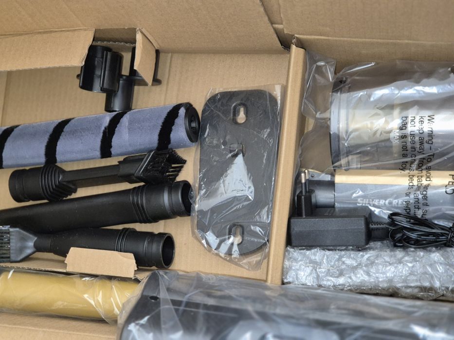 Odkurzacz bezprzewodowy  światło LED