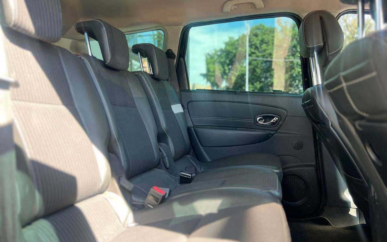 Renault Scenic 2012
