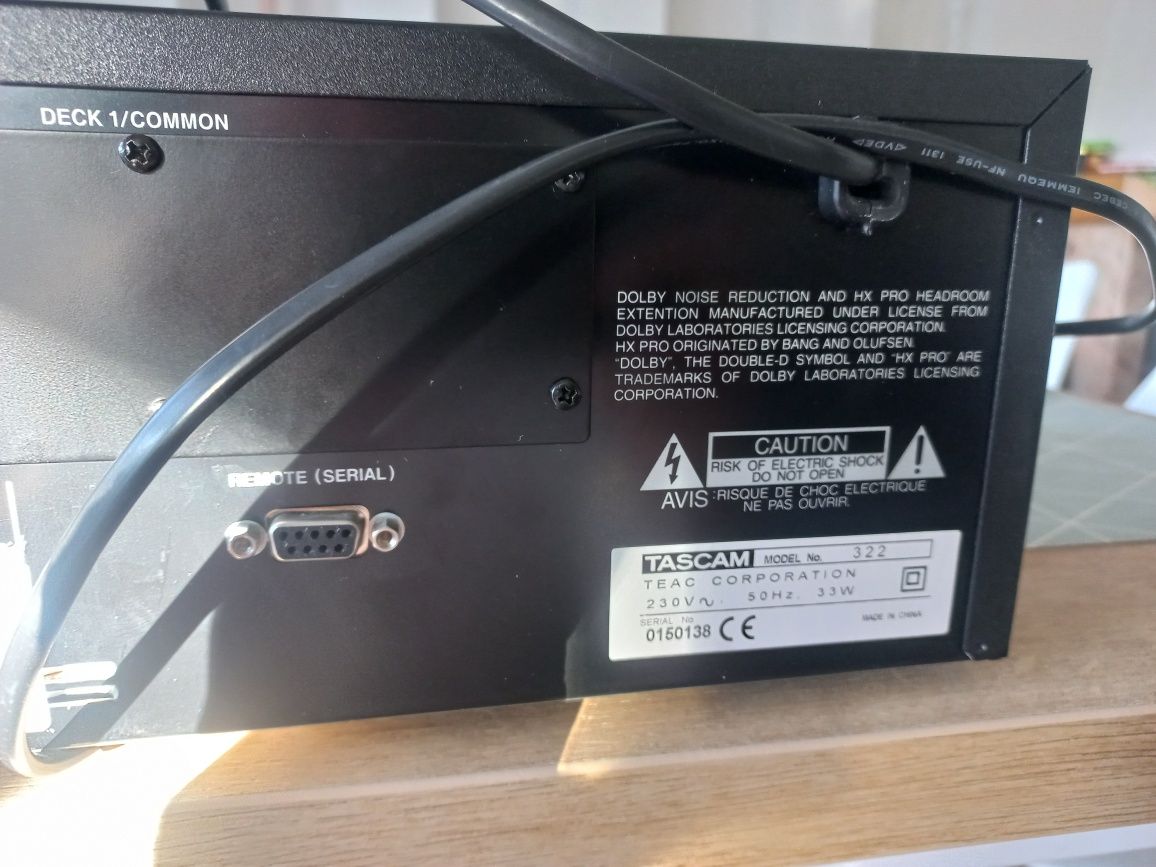 Odtwarzacz kasetowy Tascam 322