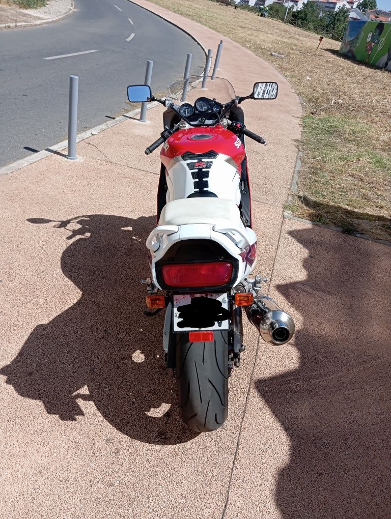 Suzuki GSXR 750 Icónica
