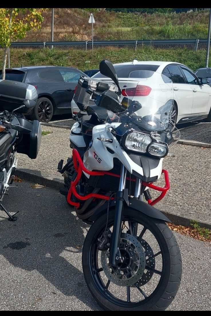 GS700 BMW  equip. com motor 800c.c de origem