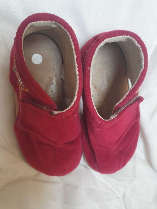 Buciki Slippers Family, kapcie, buty dziecięce 21