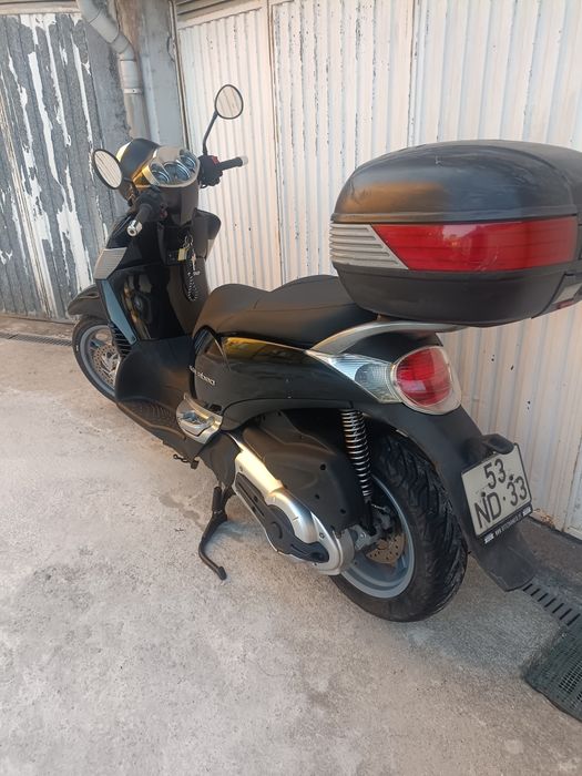Aprilia scarabeo