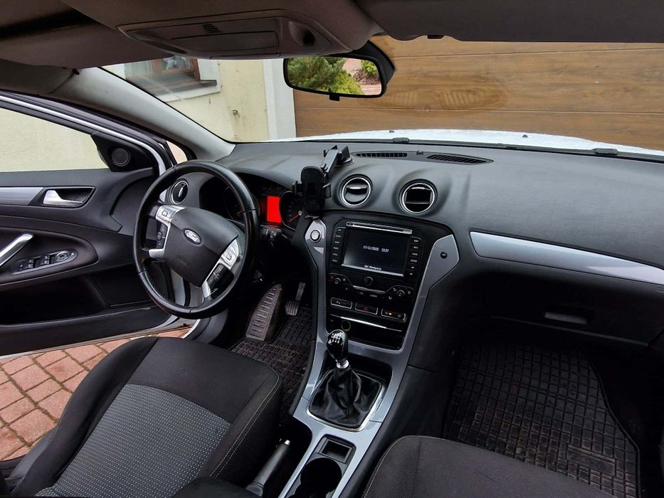 Ford mondeo 1.6 lift super stan, bardzo doinwestowany