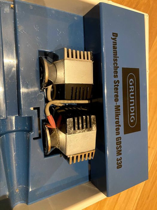 Material de som e guitarra