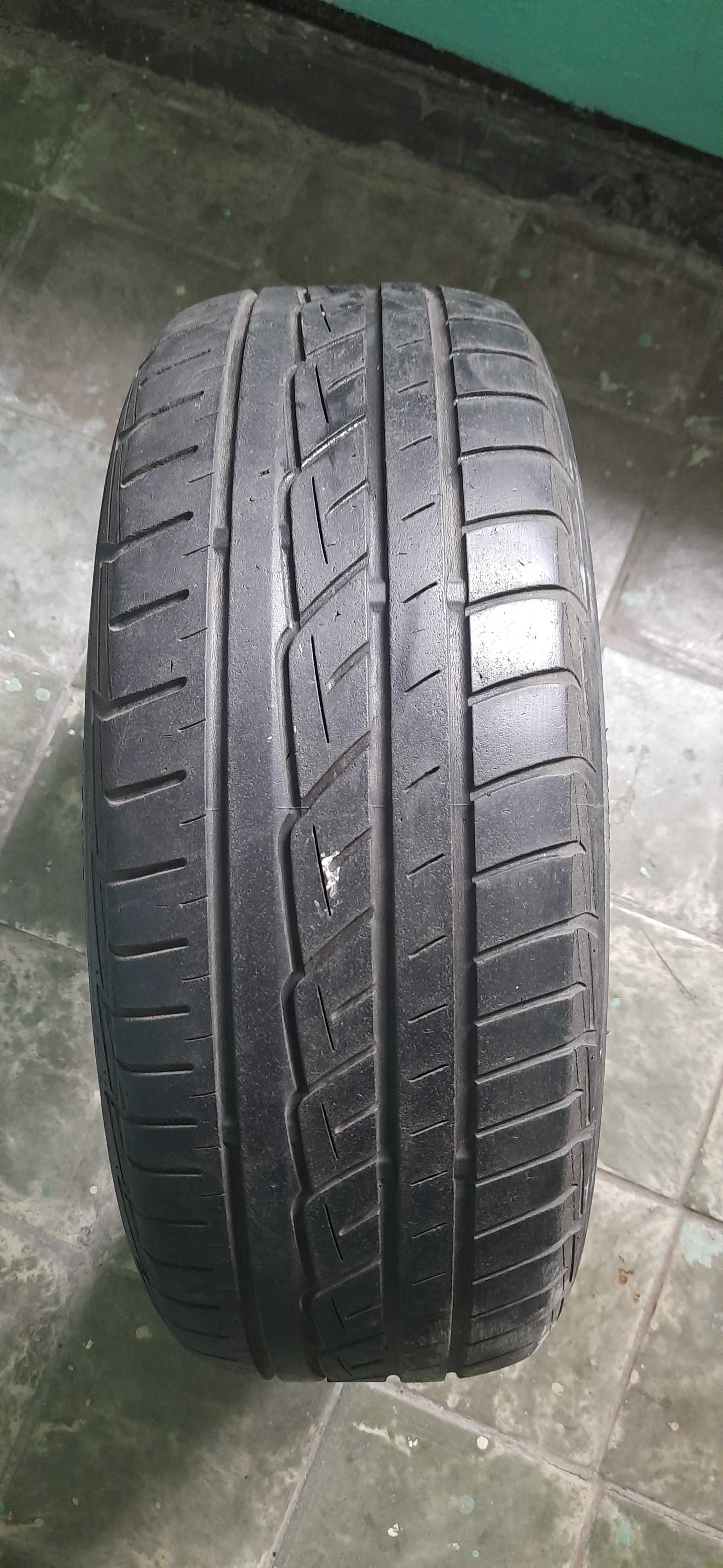 Шина Toyo лето 185/60 R14