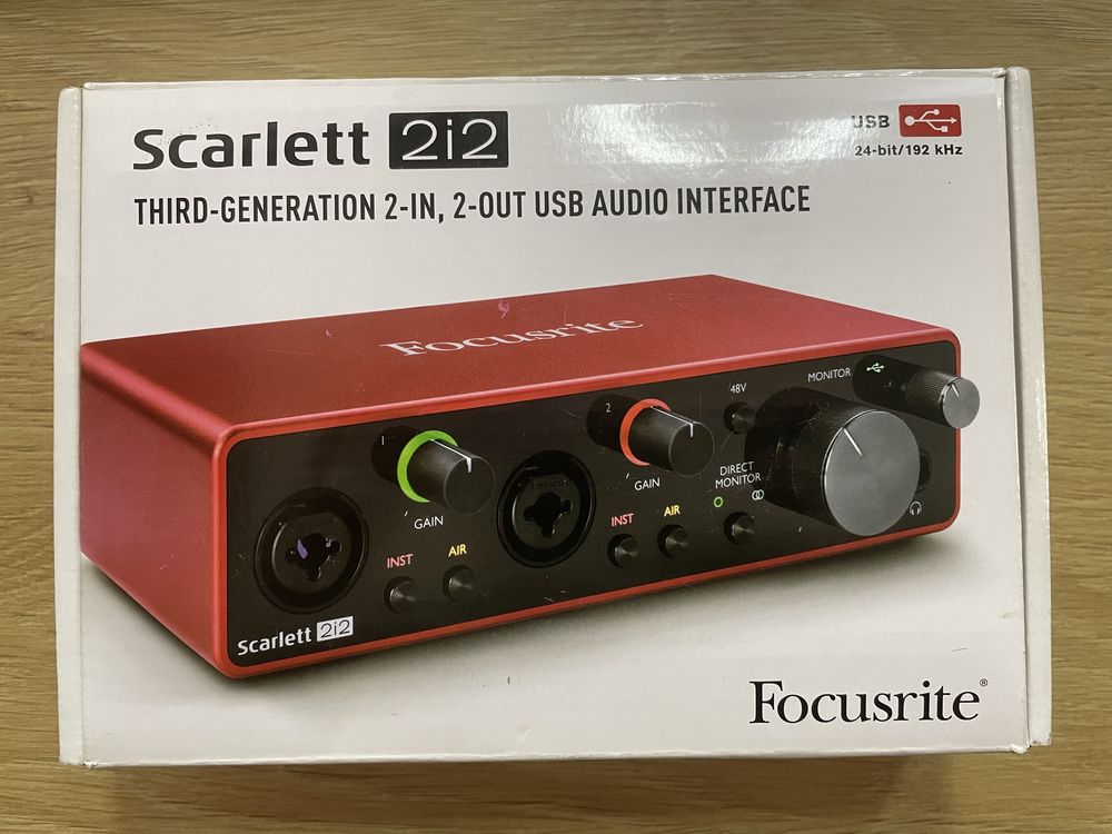 Аудіоінтерфейс Focusrite Scarlett 2i2 3-gen 2-in/2-out Audio Interface