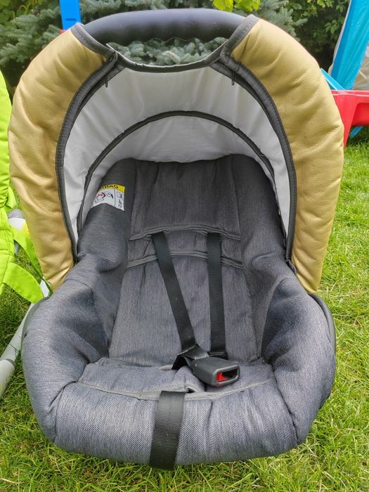 Nosidełko Łupinka + adaptery +2x wkładka dla noworodka