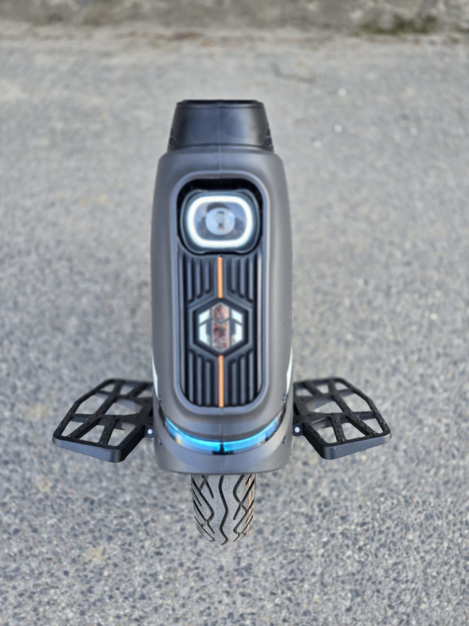 Monocykl elektryczny Inmotion V9