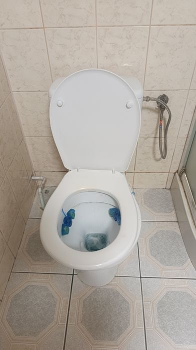 Muszla wc że spłuczka