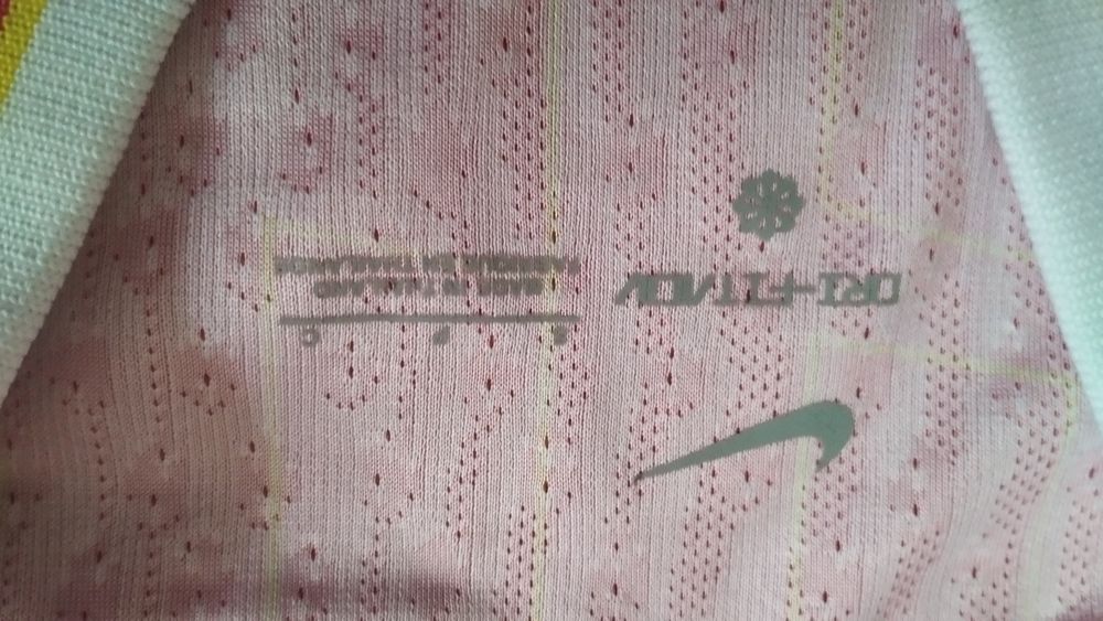 Футбольная игровая футболка ливерпуля