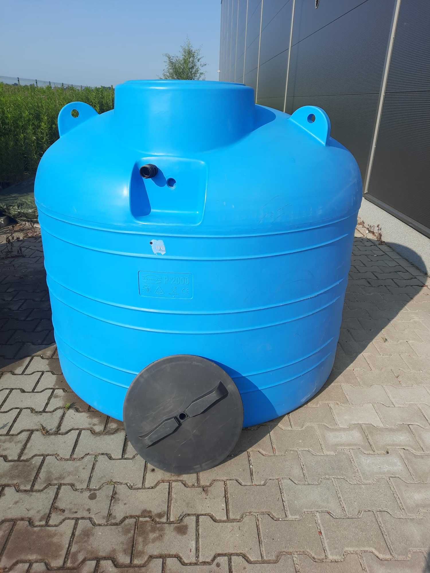 Zbiornik na wodę Rototec 2000L