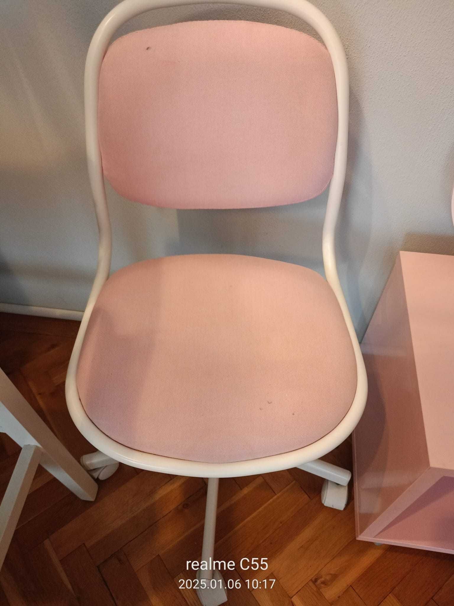 Krzesło Ikea plus szafka lustro zegar