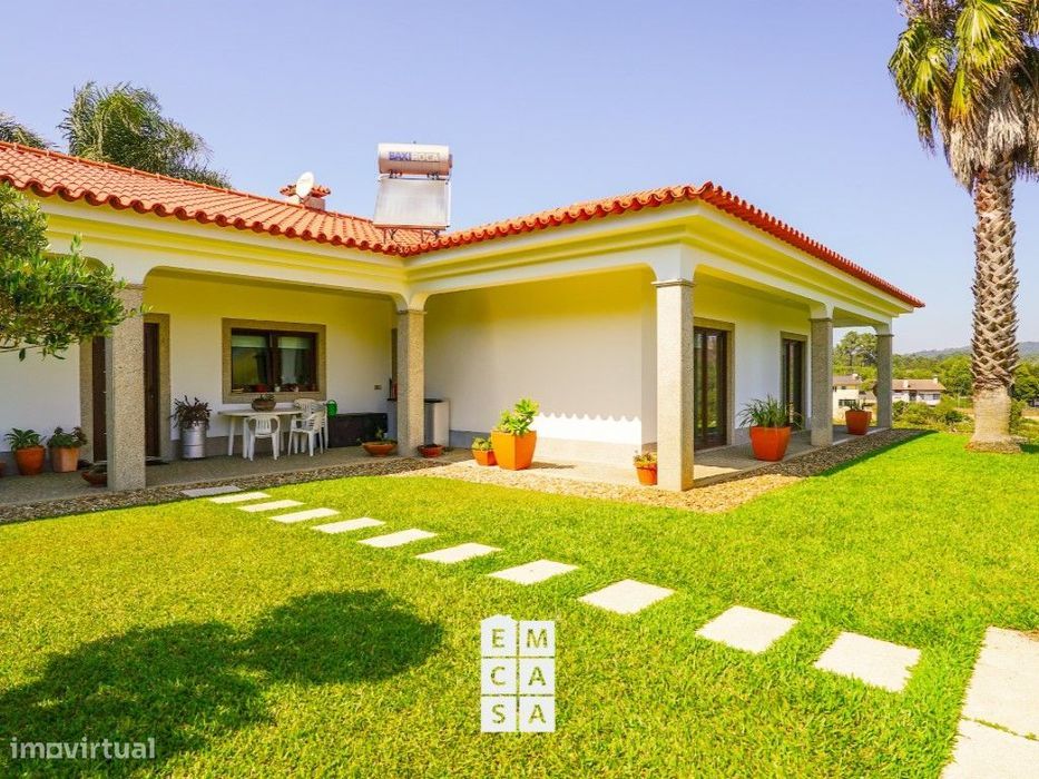 Moradia Térrea T3 Isolada em Escapães