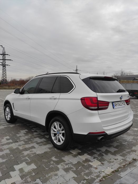 Автомобіль BMW X5