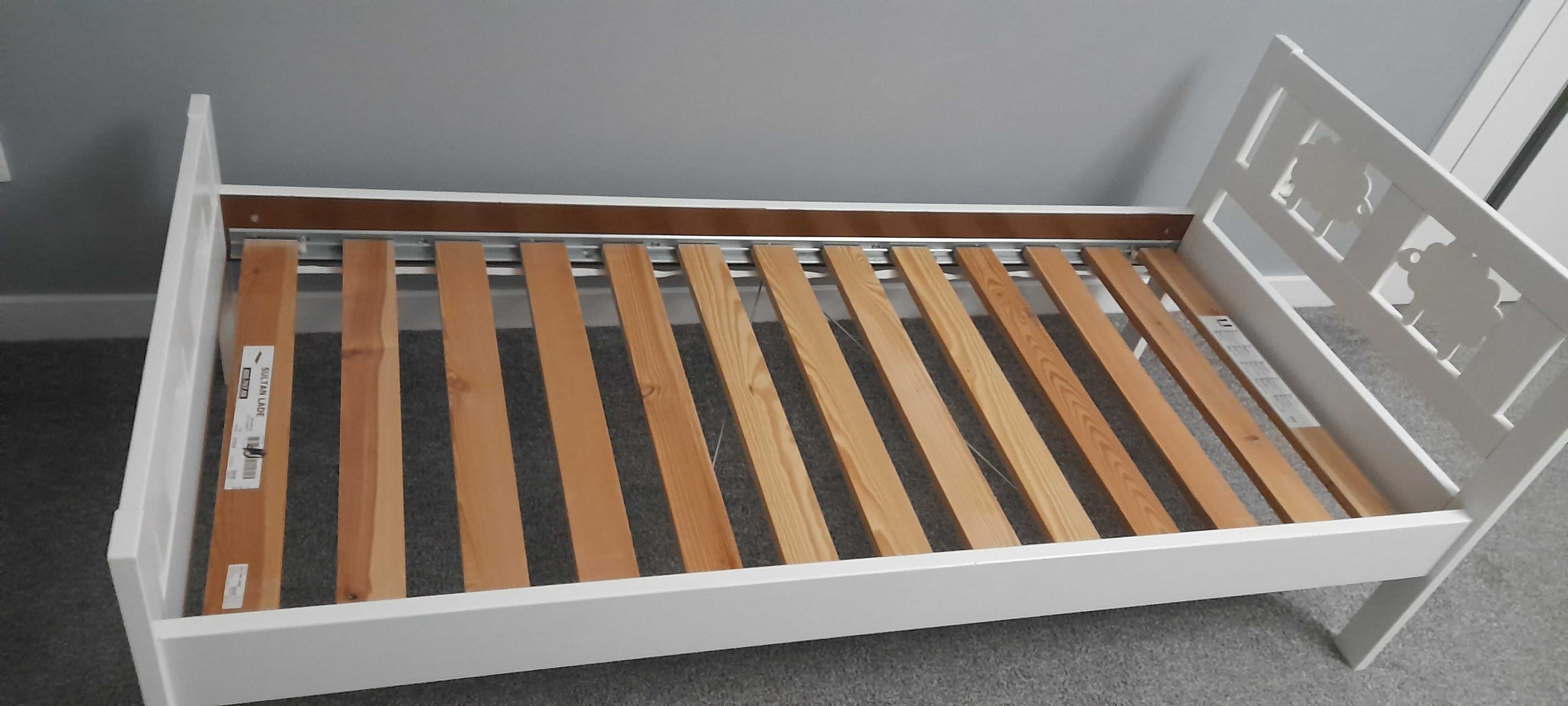 Łóżko z materacem 70x160