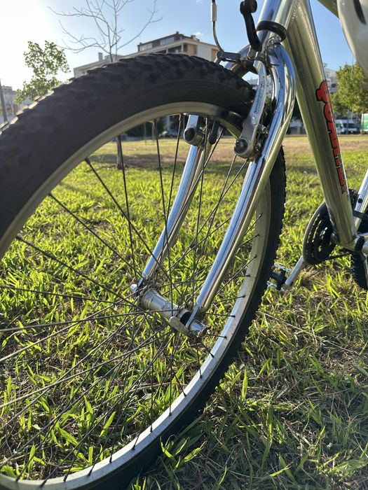 Bicicleta de Passeio Urbana Btt 26" 21v Prata Shimano