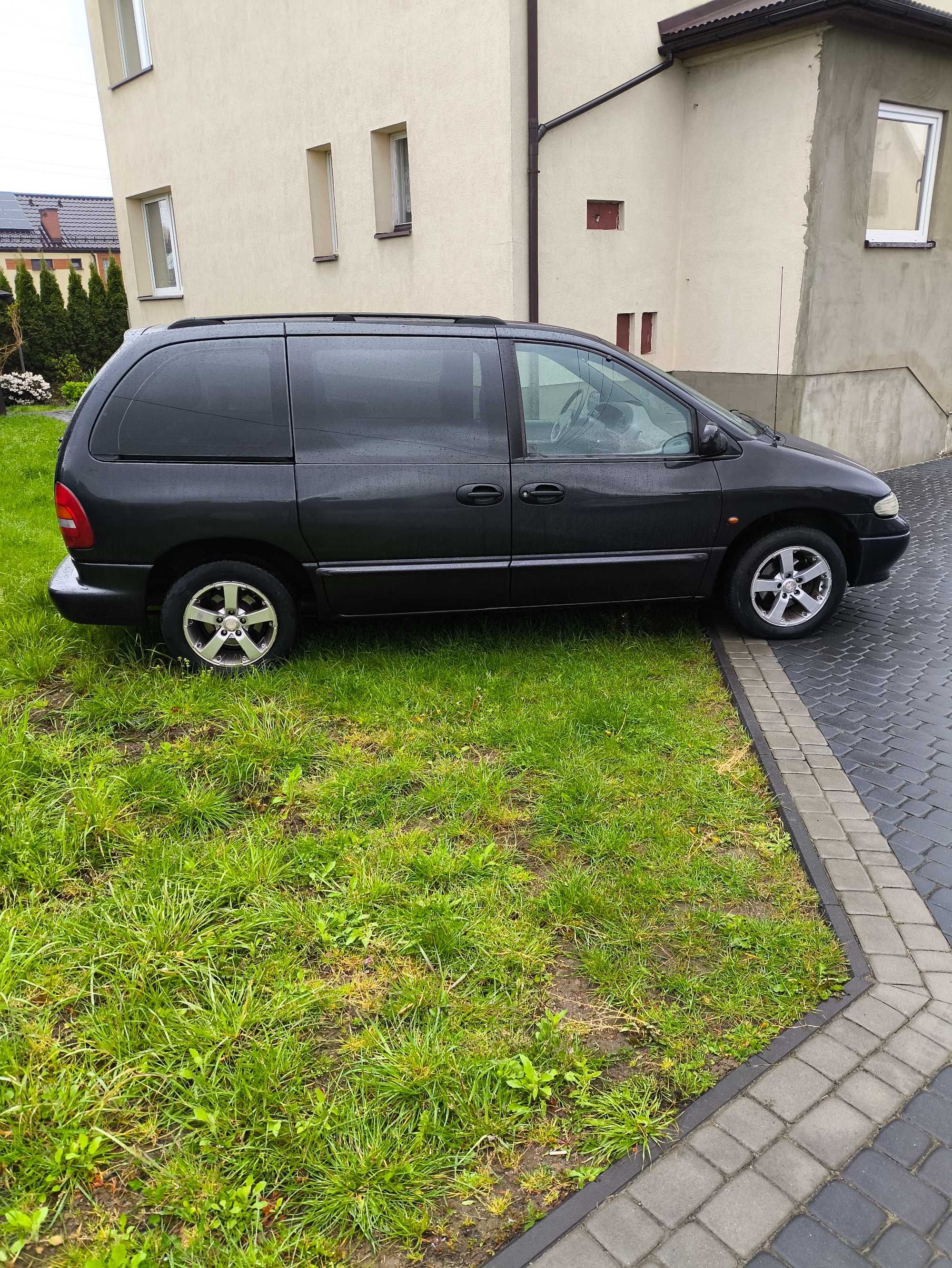 Sprzedam Chrysler Voyager