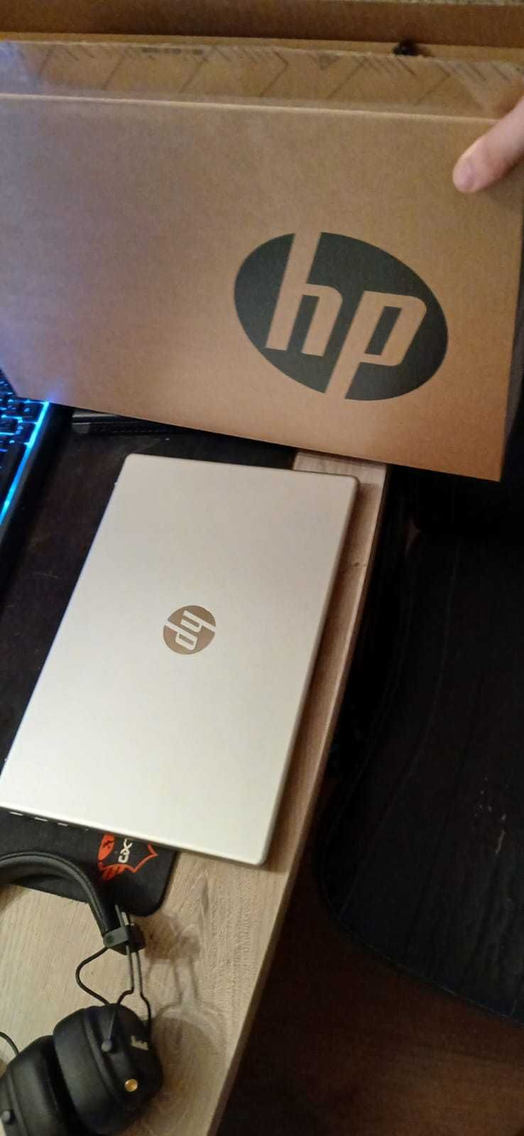 Portátil HP Ryzen 5 7520U 16GB RAM + 512GB SSD com 1 mês, como novo