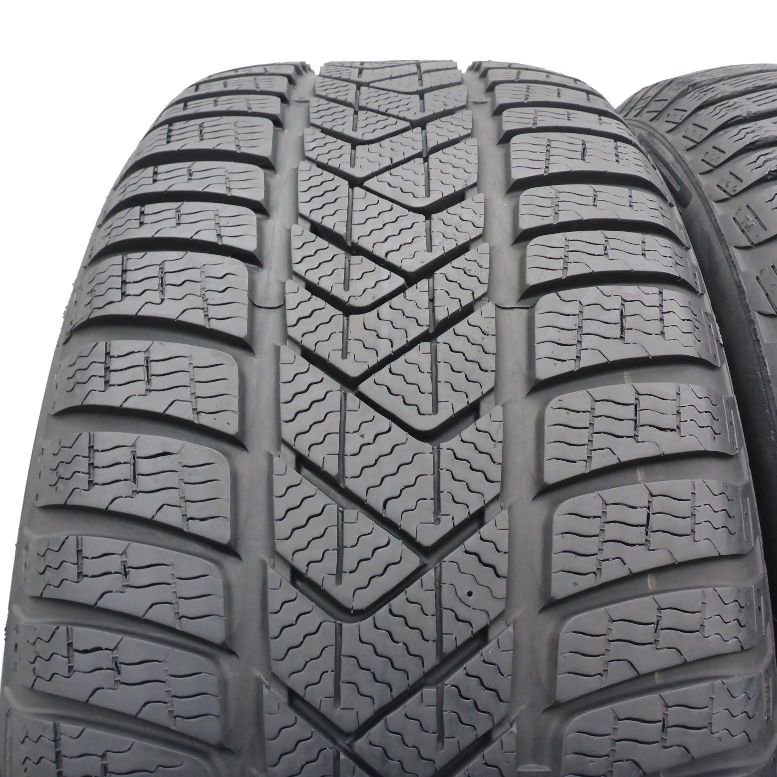 245/40/19 Pirelli 245/40R19 98H Sottozero 3 BMW RSC Zima 6-7mm 2018