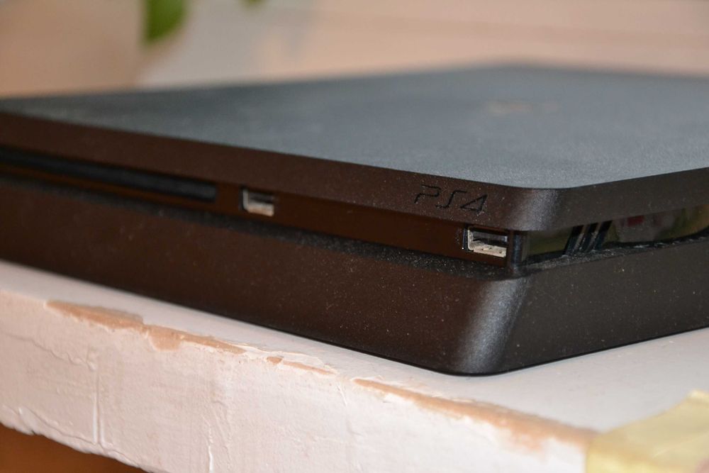 Sony Playstation 4 slim 500gb