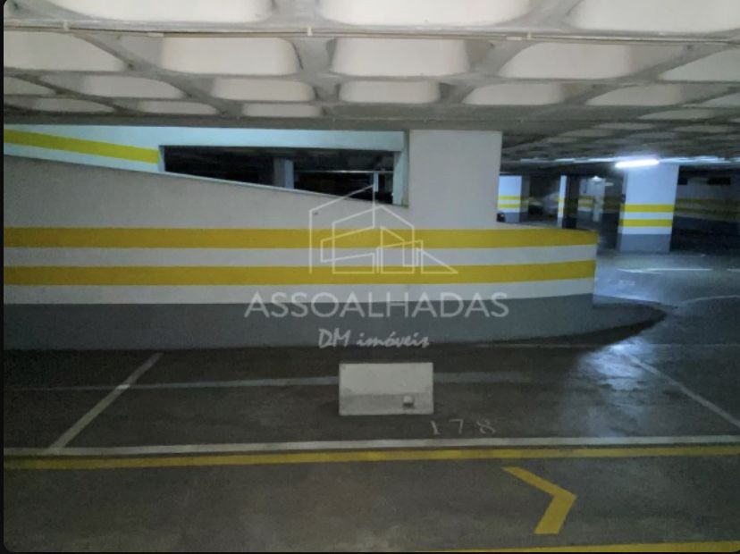 Parqueamento em Garagem de Prédio em Av Berlim Olivais