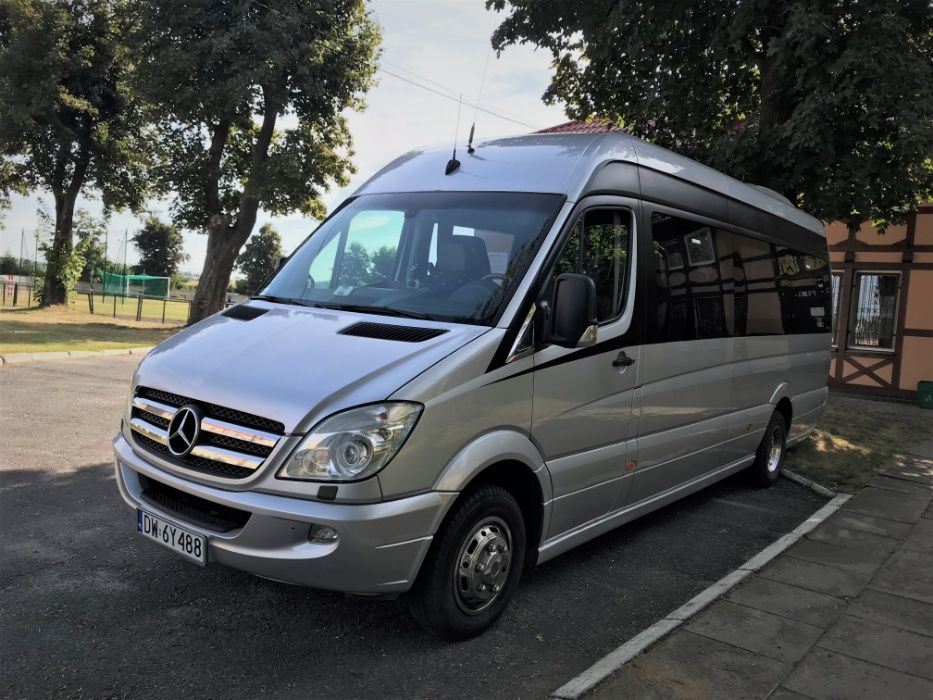 Przewóz osób, wynajem busa, autobusu, autobus, autokar transport