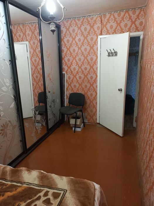 Продам 4-х комн.квартиру