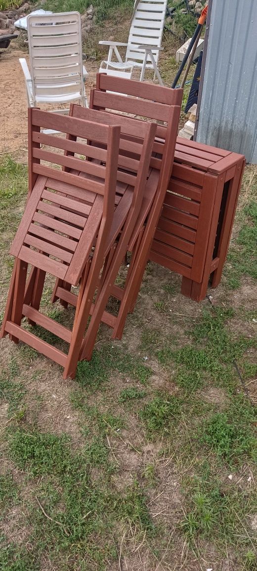 Stół plus 4 krzesła applaro Ikea polecam możliwy transport