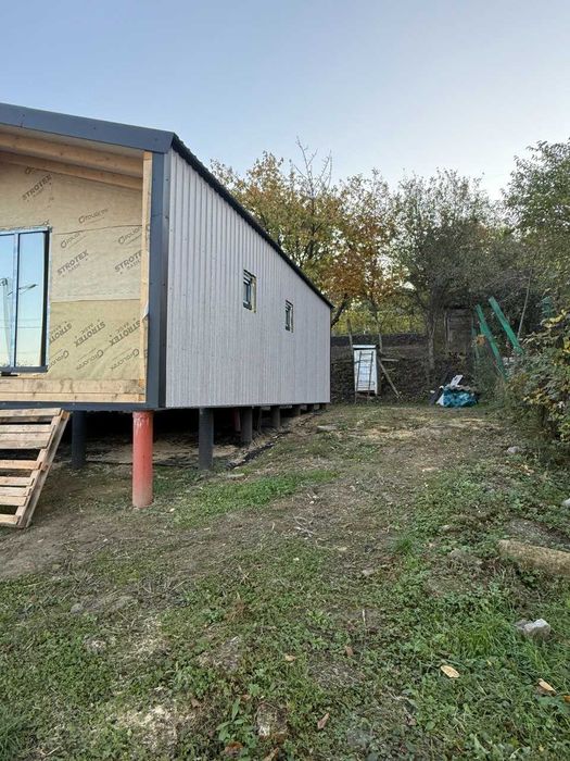 Продається новозбудований каркасний будинок на вул. Каховській