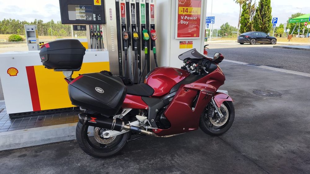 CBR 1100XX - 1998 - 76K - Imaculada